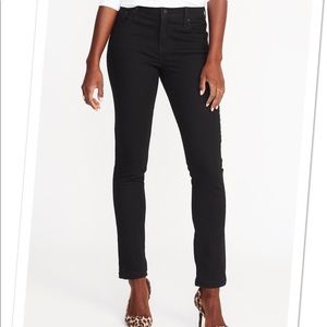 Old Navy Women’s curvy profile jean